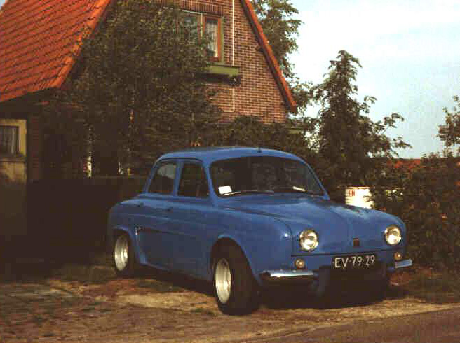 Renault Alpine a106